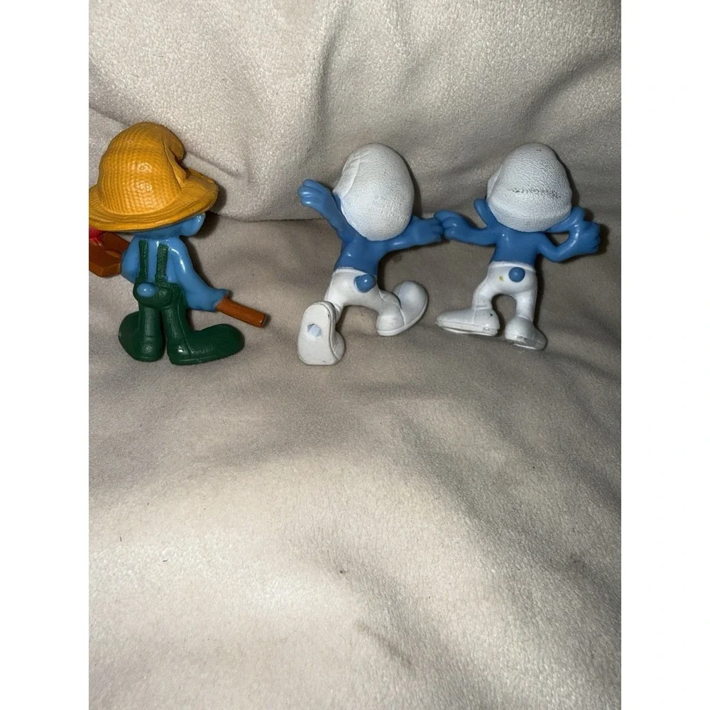 Lot 3 Smurfs 2013 McDonalds Happy Meal Toy Clumsy Smooth Farmer Miniature PVC